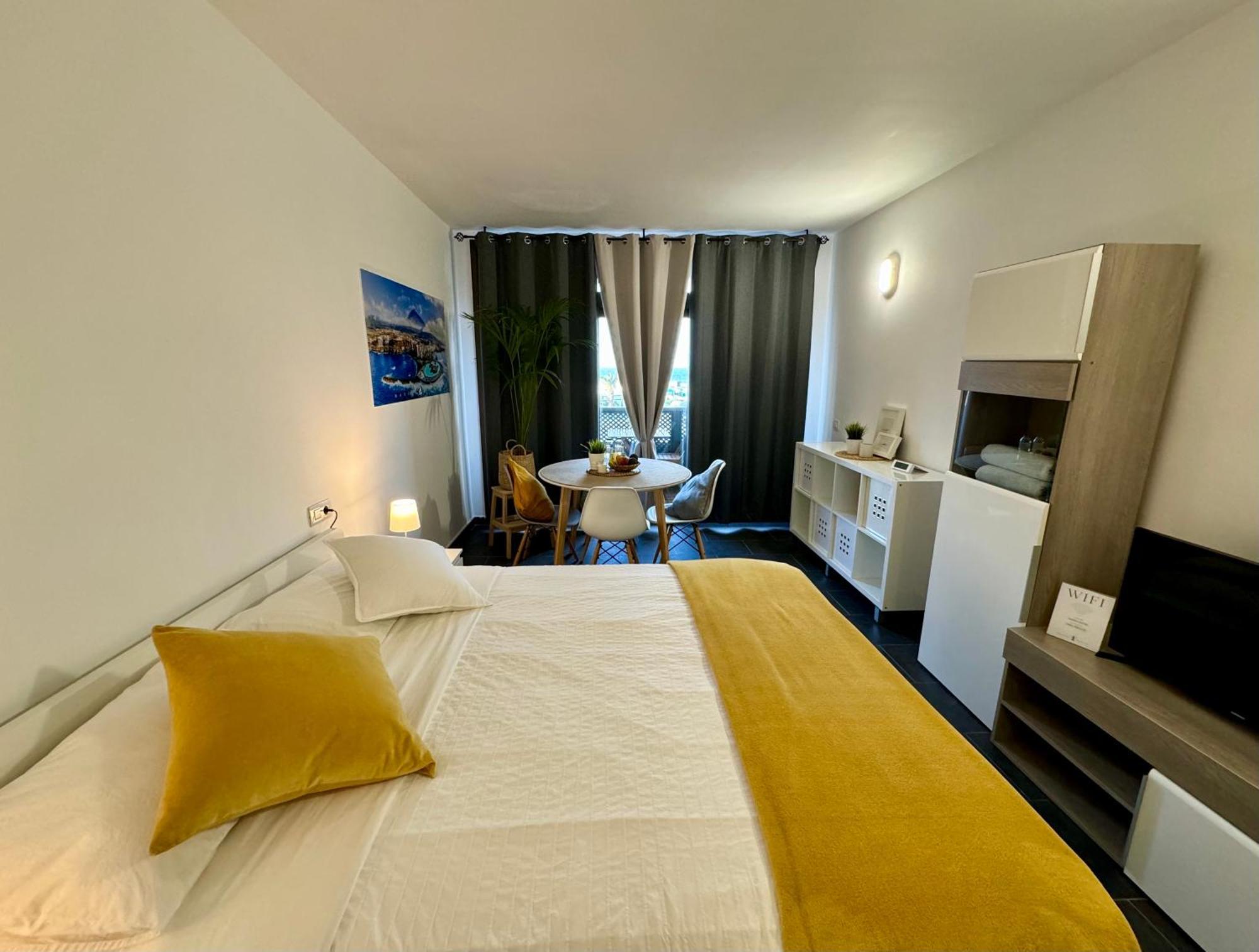 Marina Suites Tenerife 拉克鲁斯 外观 照片
